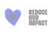 Ein stilisiertes Herz in blau-violetten Schichten und die graue Botschaft „REDUCE OUR IMPACT“, getrennt durch eine Linie, auf weißem Hintergrund.