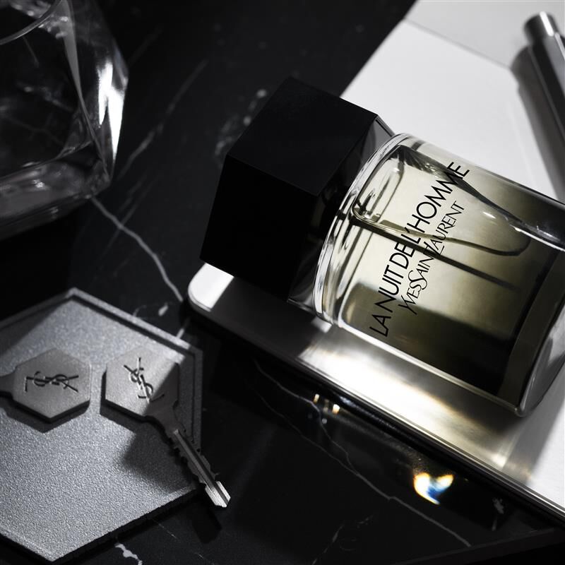 La Nuit De L'Homme Eau De Toilette Spray