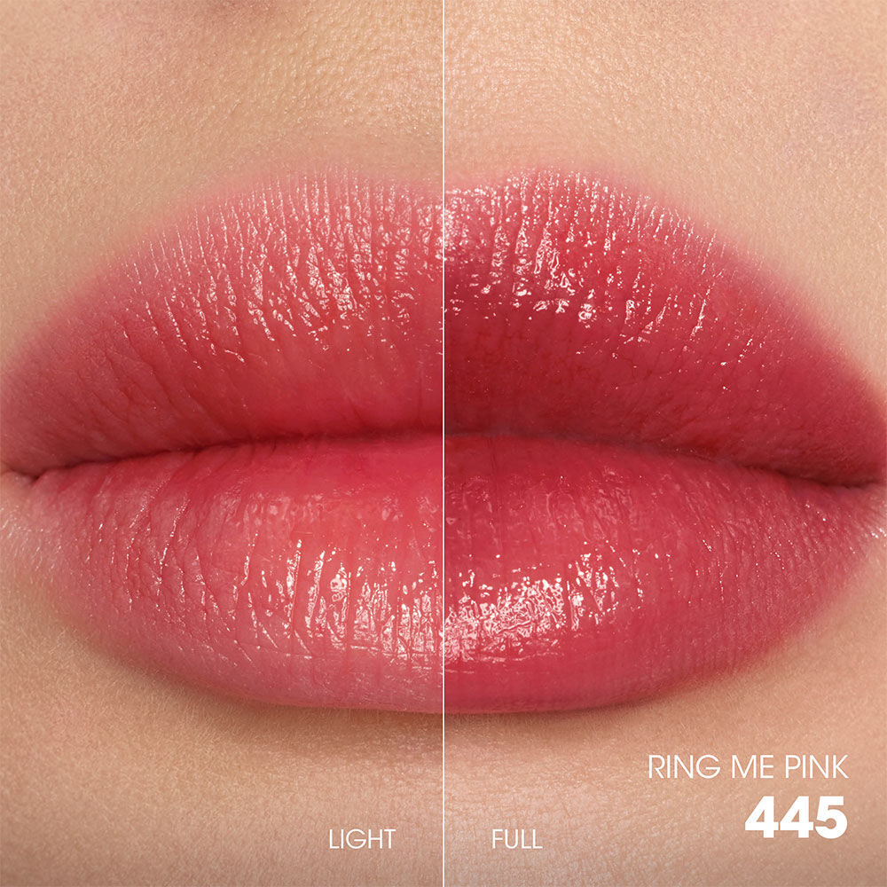 Split-Screen-Lippenabzug im Vergleich: links eine weiche, diffuse „Light“-Applikation – rechts ein kuhner, gesattigter „Full“-Auftrag.