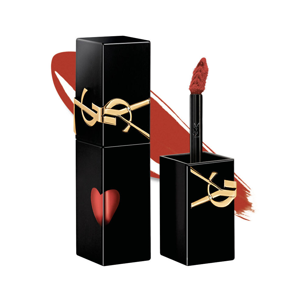 YSL The Inks Vinyl Cream im Farbton 810 – ein schwarzes Tube mit goldenem YSL-Logo und einem herzformigen Ausschnitt, der den orangenen Ton enthullt.